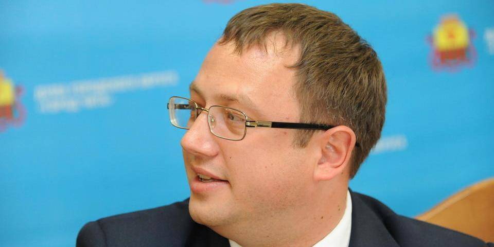 Читинского депутата оштрафовали за обзывание подчиненных "чертями" и "скотинами" - ruposters.ru - Новосибирская обл. - Чита