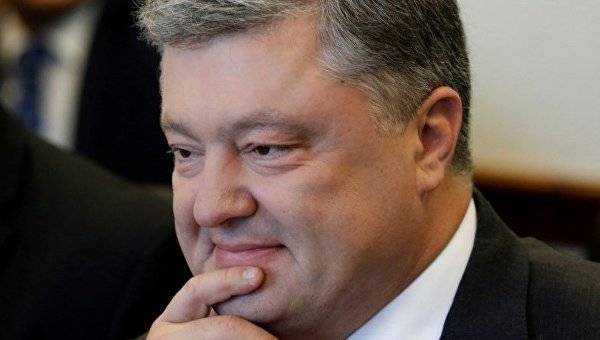 Петр Порошенко - Виктор Янукович - Куда Порошенко перенёс полтонны снятых в течение месяца наличных долларов? - news-front.info