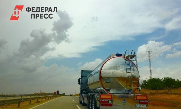 Четыре человека погибли результате крупного ДТП с бензовозом в Свердловской области | Свердловская область | ФедералПресс - fedpress.ru - Екатеринбург - респ. Татарстан - Тюмень - Карпинск