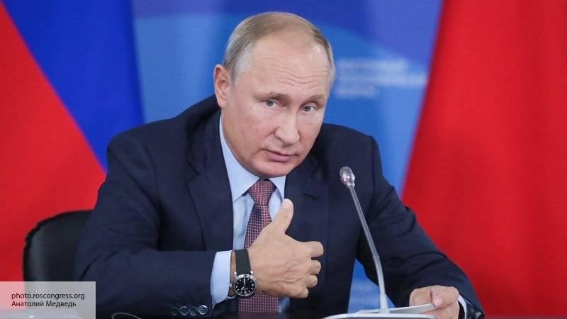 Владимир Путин - Ольга Перепелицына - Путин поздравил со столетним юбилеем три музейных комплекса Архангельской области - politros.com - Россия