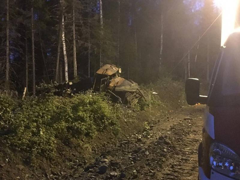 Полиция возбудила дело после ДТП с бензовозом под Свердловском - news.ru - Россия - Карпинск