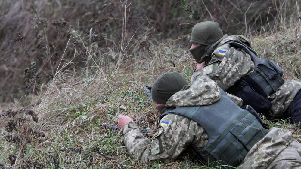 Наблюдатели ОБСЕ попали под обстрел в Донбассе - riafan.ru - Украина - Киев - ДНР - Донецк - ЛНР