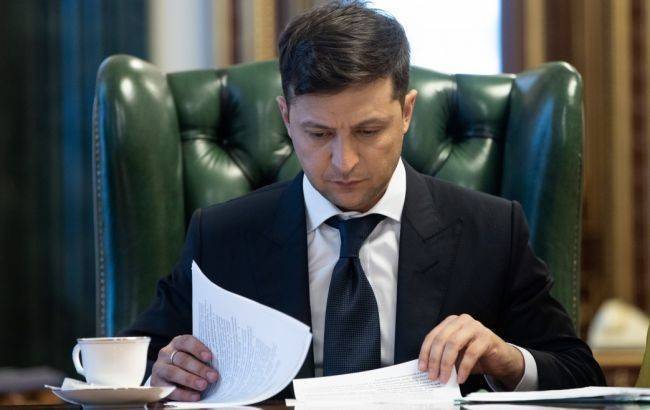 Владимир Зеленский - Степан Полторак - Президент присвоил имя 36 бригаде морской пехоты - ru.slovoidilo.ua - Украина