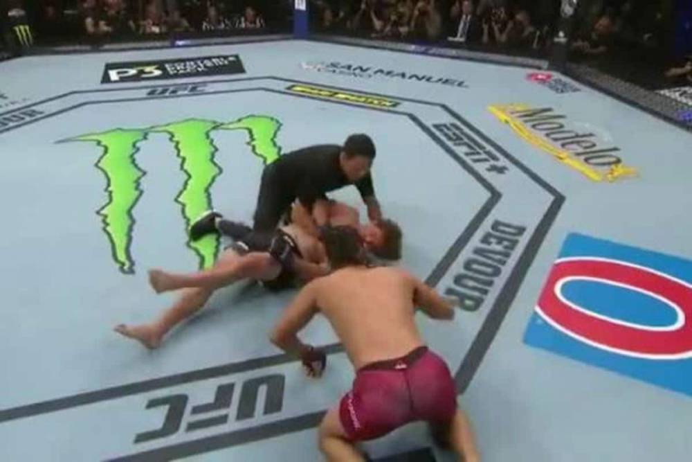Бен Аскрен - Установлен новый рекорд самого быстрого нокаута в UFC - nur.kz - США