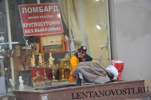 Владимир Груздев - Ломбарды обяжут получать лицензии на скупку золота - lentanovosti.ru - Россия