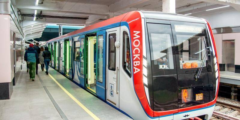 Сергей Собянин - Метро получит 176 вагонов нового поезда «Москва» до конца 2019 года - vm.ru - Москва - Москва