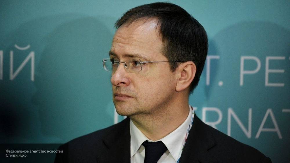 Владимир Мединский - Мединский призвал российских туристов путешествовать по РФ - newinform.com - Россия - Турция - Псковская обл. - Псков