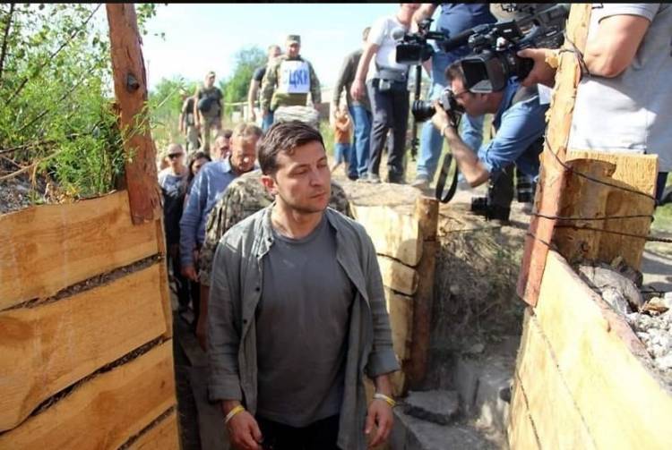 У Зеленского отменили все приказы о продвижении ВСУ - rusjev.net - Иловайск