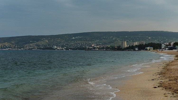 Водная экстрим-прогулка: в Крыму катамаран с отдыхающими унесло в море - crimea.ria.ru - Крым - Симферополь