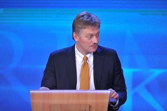 Владимир Зеленский - Владимир Путин - Дмитрий Песков - В Кремле рассмотрят предложение Зеленского о встрече с Путиным - versia.ru - Россия - США - Украина - Крым - Англия - Германия - Франция