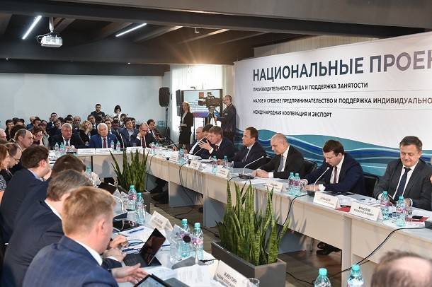 Сергей Гапликов - Антон Силуанов - Нидерланды и Германия стали основными партнерами Коми по экспорту - bnkomi.ru - Россия - Китай - США - Казахстан - Италия - Узбекистан - респ. Коми - Германия - Польша - Пермь - Финляндия - Голландия - Латвия - Юар