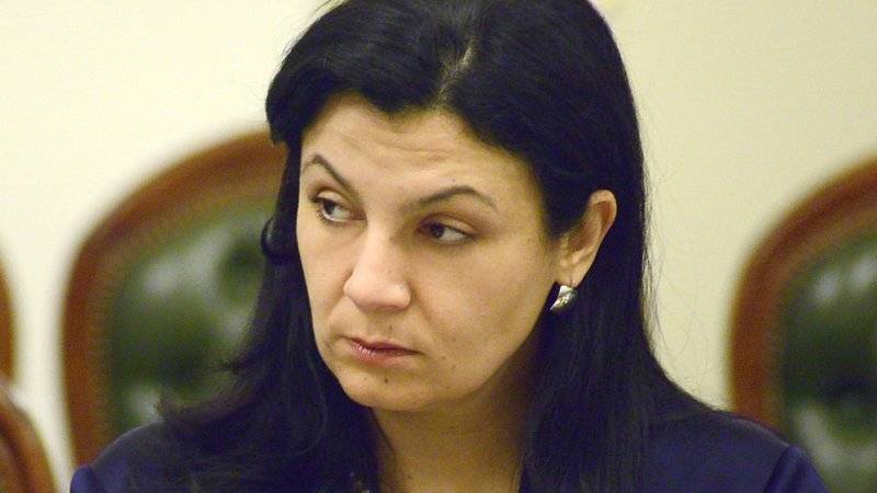 Владимир Зеленский - Петр Порошенко - Владимир Гройсман - Кирилл Молчанов - Жан-Клод Юнкер - Иванна Климпуш-Цинцадзе - Дональд Туск - Ответственного за евроинтеграцию вице-премьера Украины не пустили на саммит ЕС - riafan.ru - Украина - Киев - Царьград - Мариуполь