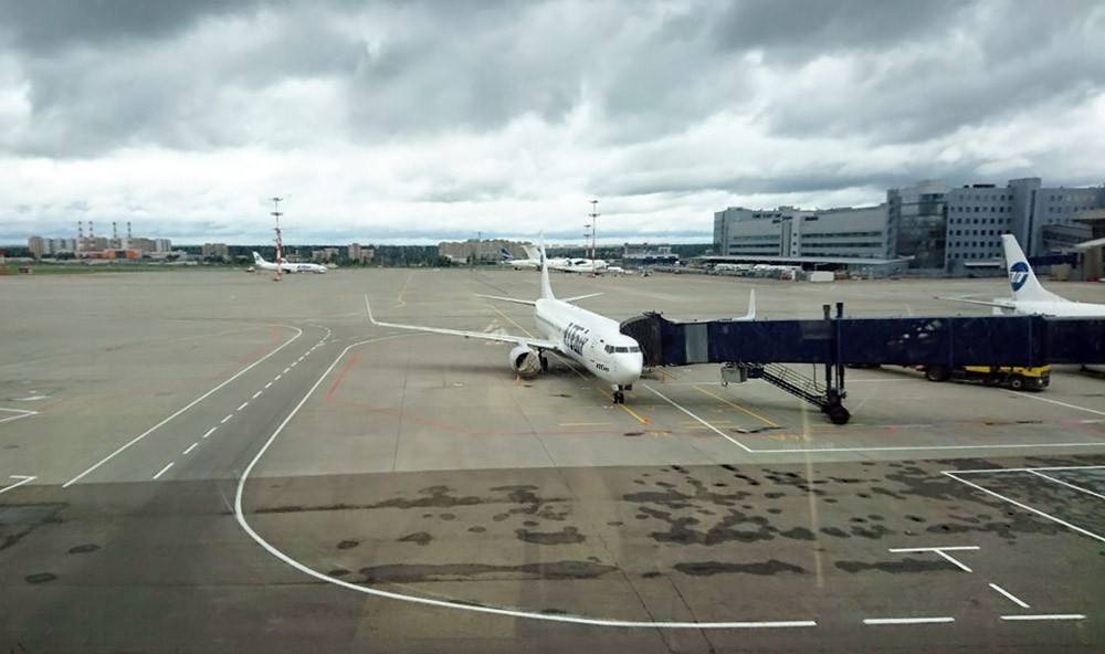 На борту ЧП: самолет с пассажирами решили экстренно вернуть в Москву - tvc.ru - Москва - Белоруссия - Берлин - Литва - Каунас