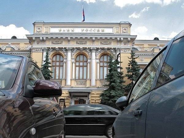Борис Титов - Эксперты Титова раскритиковали политику Центробанка - polit.ru - Россия