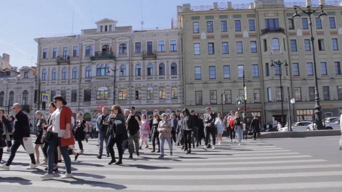 ВЦИОМ: 77% россиян назвали регистрацию брака обязательной - piter.tv - Брак