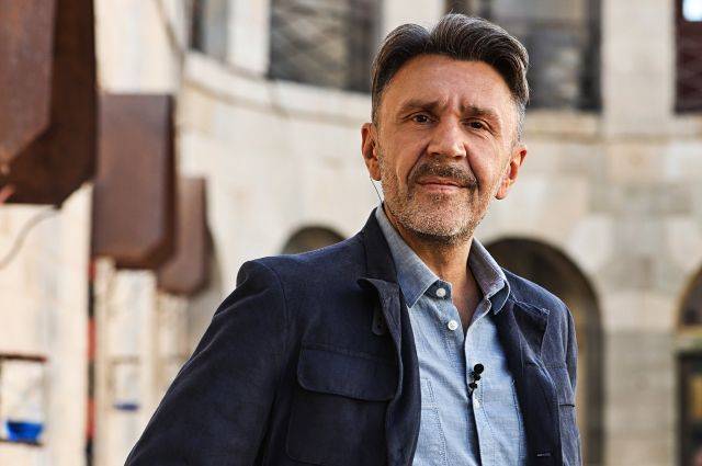 Николай Валуев - Эвелина Бледанс - Сергей Шнуров - Егор Дружинин - Анна Седокова - Виктория Боня - Леонид Парфенов - Анна Хилькевич - Екатерина Волкова - Роза Сябитова - Михаил Шац - Сергей Светлаков - Леонид Ярмольник - Сергей Брилев - Мария Ивакова - Сергей Шнуров стал ведущим новой версии телеигры «Форт Боярд» на СТС - aif.ru - Россия - Санкт-Петербург - Франция