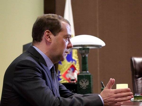 Дмитрий Медведев - Медведев одобрил строительство дороги из Европы в Китай - polit.ru - Россия - Китай - Казахстан - Строительство