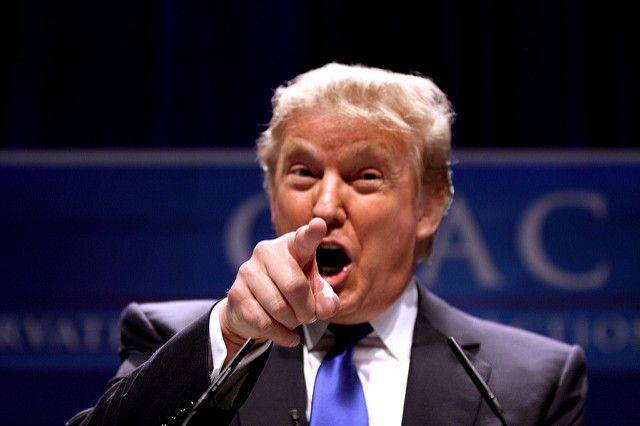 Дональд Трамп - Бехруз Камальванди - Аббас Аракчи - Трамп вновь заявил, что Иран не получит ядерное оружие - aif.ru - Россия - Китай - США - Вашингтон - Англия - Германия - Франция - Иран - Тегеран