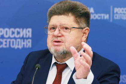 Дмитрий Смирнов - Евгений Брюн - В Минздраве ответили на слова протоиерея РПЦ о слабости женского ума - lenta.ru