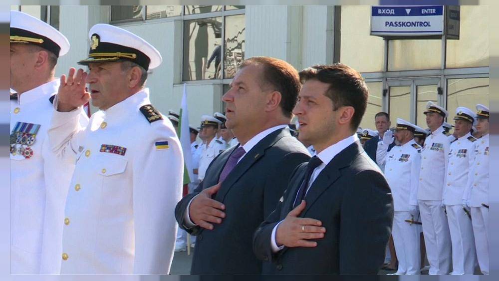 Дональд Трамп - Владимир Зеленский - Владимир Путин - Дмитрий Песков - Ангела Меркель - Тереза Мэй - Эммануэль Макрон - Александр Григорьевич Лукашенко - Зеленский предложил Путину поговорить - ru.euronews.com - Москва - Россия - США - Украина - Крым - Англия - Белоруссия - Германия - Франция - Минск - Новости