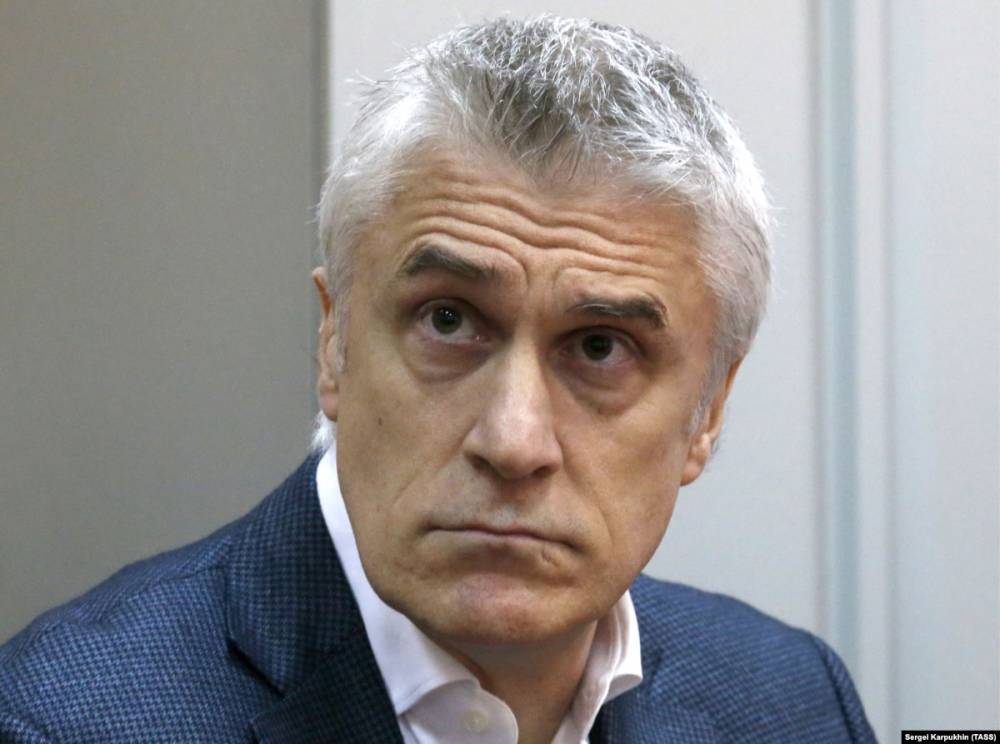 Борис Титов - Майкл Калви - Герман Греф - Анатолий Чубайс - Шерзод Юсупов - Максим Владимиров - Аркадий Волож - Артем Аветисян - Суд в Москве на три месяца продлил домашний арест Майклу Калви - svoboda.org - Москва