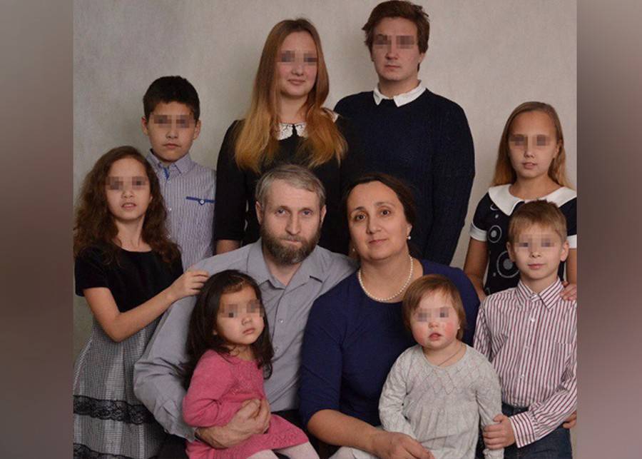 Анна Кузнецова - Власти охарактеризовали ярославскую семью, в которой ребенка привязали к столбу - m24.ru - Москва - Россия - респ. Ингушетия - Ярославская обл. - Ярославль