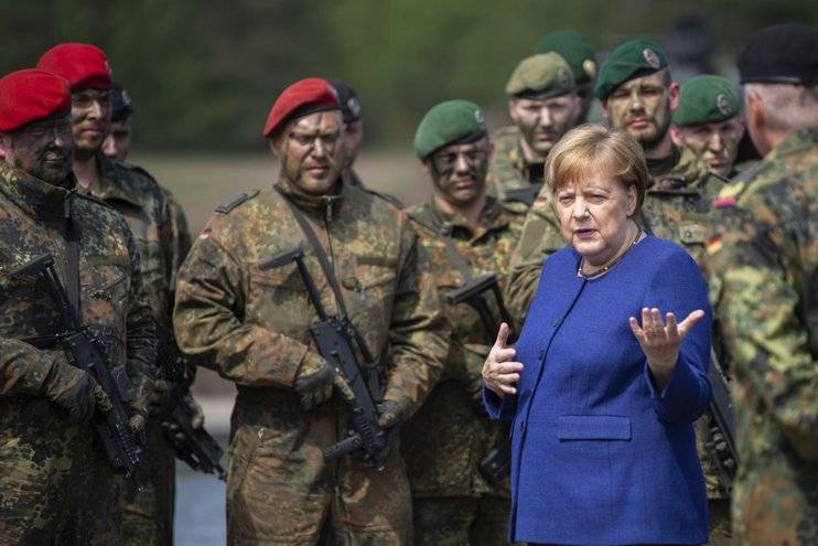 Ангела Меркель - Джеффри Джеймс - Германия отказала США в просьбе отправить сухопутные войска в Сирию - rf-smi.ru - Россия - США - Сирия - Германия