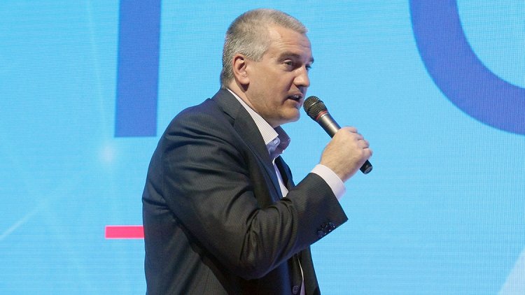 Сергей Аксенов - Аксенов пообещал помощь в выделении земли для хосписа в Крыму - polit.info - Россия - Крым - Крым