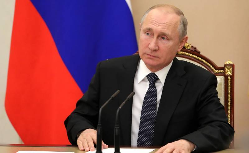Владимир Путин - Петр Порошенко - Ангела Меркель - Эммануэль Макрон - Путин в интервью Стоуну поведал некоторые детали инцидента в Керченском проливе - topwar.ru - Россия - Украина