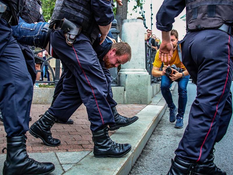 ГП: число дел о нарушениях на несанкционированных акциях в РФ сократилось - news.ru - Россия
