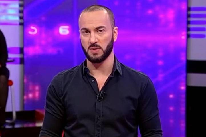 Владимир Путин - Ника Гварамия - Георгий Габуния - Канал «Рустави 2» отказался увольнять оскорбившего Путина ведущего - vm.ru - Россия - Грузия
