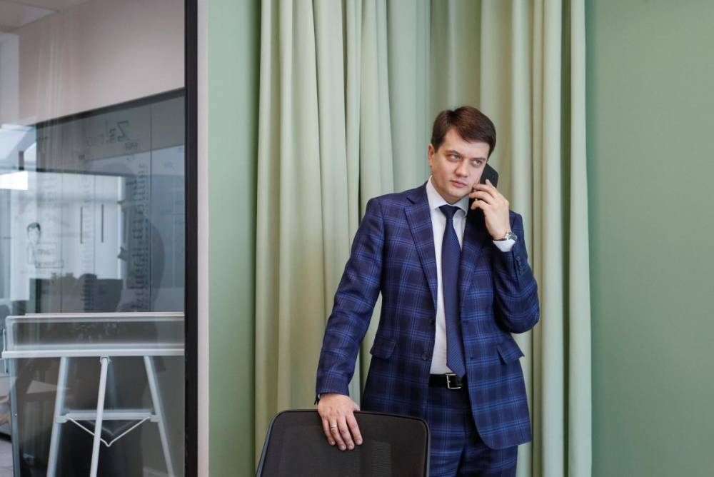 Лидер партии Зеленского пообещал говорить только на русском языке | Новороссия - novorosinform.org - Украина - Крым - Донбасс