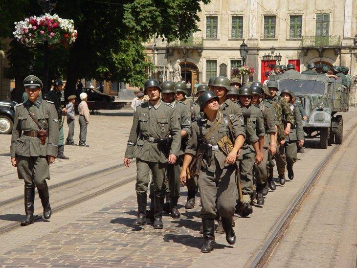 Адольф Гитлер - Неонацизм добрался до Молдавии: в стране чествуют союзников Гитлера - pravda-tv.ru - Украина - Молдавия - Германия - Румыния - Польша - Берлин