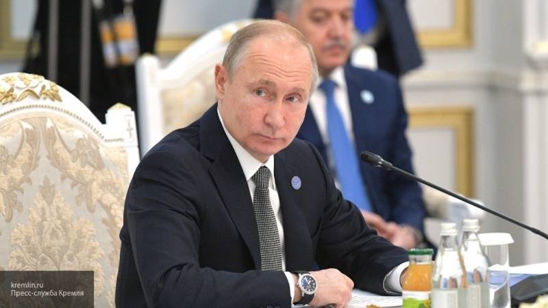 Владимир Путин - Оливер Стоун - Юлий Шабалдин - Путин заявил, что знает об участии "грузинских снайперов" в событиях на Майдане - nation-news.ru - Россия - США