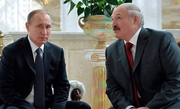 Александр Лукашенко - Григорий Рапота - Лукашенко договорился с Путиным, что на тему вхождения Беларуси в состав России «даже разговаривать не нужно» - gomel.today - Россия - Санкт-Петербург - Белоруссия