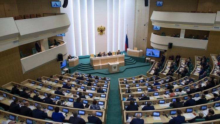 Алексей Майоров - Ирина Гехт - Замглаву аграрного комитета СФ выберут осенью - polit.info - Россия - Челябинская обл.