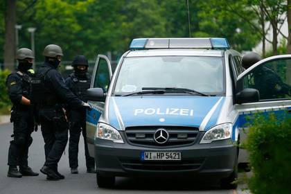 Пятерых болгарских детей задержали за изнасилование в Германии - lenta.ru - Англия - Бельгия - Италия - Германия - Франция - Польша - Швеция - Шотландия - Голландия - Ирландия