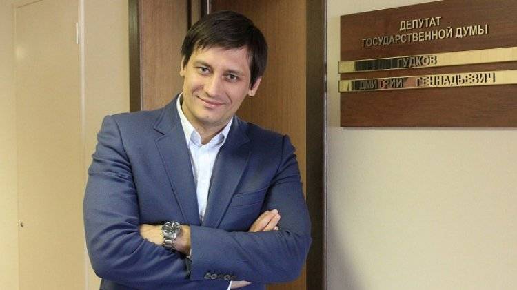 Дмитрий Гудков - Александр Соловьев - Рисованные подписи за Соловьева смешивали с настоящими в штабе Гудкова - polit.info - Россия