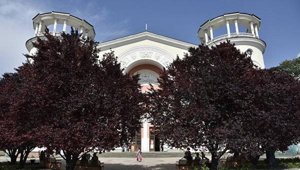 Сергей Аксенов - Аксенов рассказал о будущем здания кинотеатра "Симферополь" - crimea.ria.ru - Крым - Симферополь