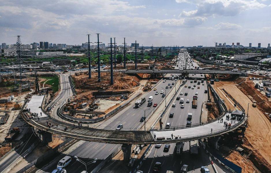 Москва вышла на второе место в мире по темпу строительства дорог - m24.ru - Москва