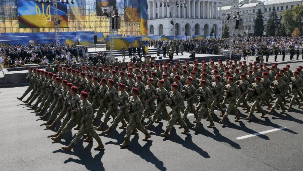 Владимир Зеленский - Володимир Зеленський - Зеленский отменил военный парад в честь Дня независимости. Вместо этого военным выплатят премии - theins.ru - Украина