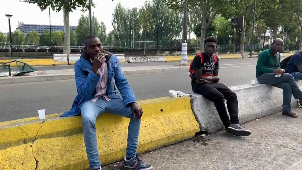 «В теории всё просто»: просители убежища годами ждут решения - ru.euronews.com - Франция - Судан - Новости