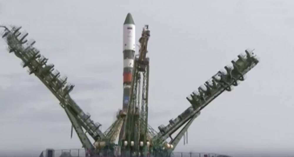 Ракета "Союз-2.1а" стартовала с Байконура - m24.ru