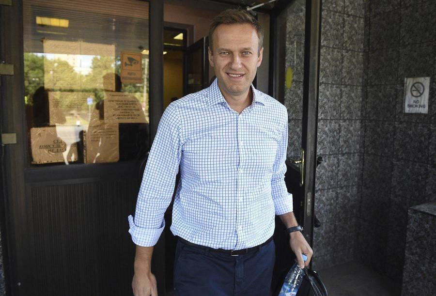 Алексей Навальный - Николай Ляскин - Добровольный помощник Навального рассказал, как охранял его на митингах - m24.ru
