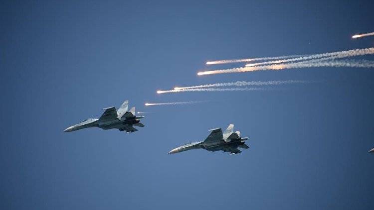 Небо под контролем: зенитчики ЧФ уничтожили "вражескую" авиацию - crimea.ria.ru - Крым - Симферополь