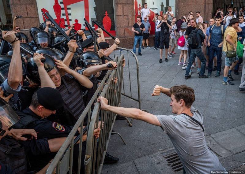Татьяна Монтян - Монтян: Москва играет с огнём и валяет дурака - politnavigator.net - Москва - Россия - Киев