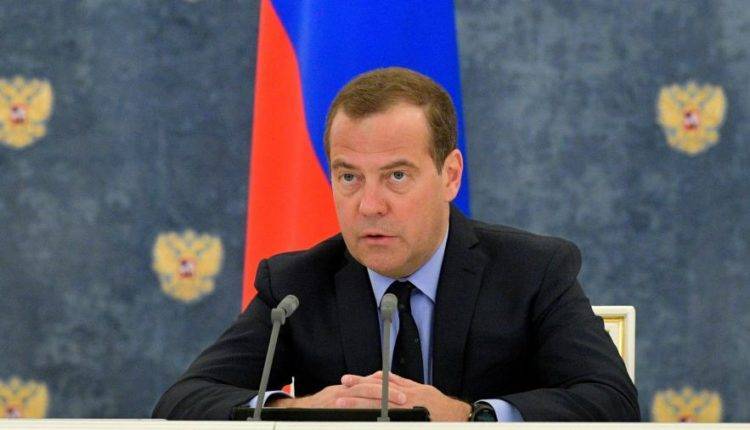 Владимир Путин - Дмитрий Медведев - Дмитрий Кобылкин - Медведев оценил положение с пожарами в Сибири - newtvnews.ru - Россия - Красноярский край - Иркутская обл. - Красноярск - респ. Саха - респ.Бурятия