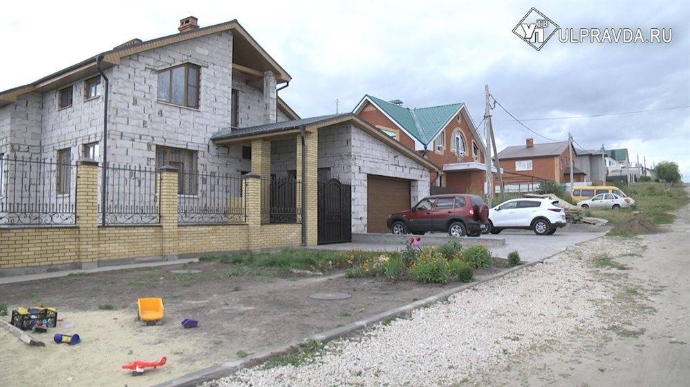«…Живёте здесь из нашей милости…» Кто выселяет жильцов из коттеджного поселка «Искра-полис» в Ульяновске - ulpravda.ru - Ульяновск