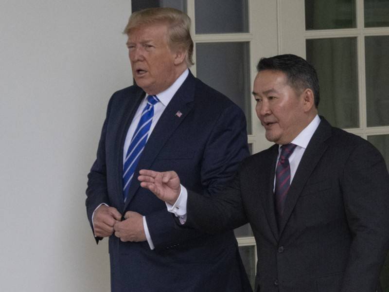 Леонид Слуцкий - Трамп оконфузился на встрече с президентом Монголии - news.ru - США - Япония - Монголия