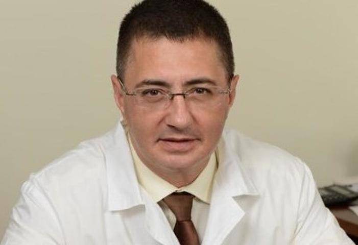 Александр Мясников - Врач назвал пять бесполезных медицинских процедур - vm.ru - Россия